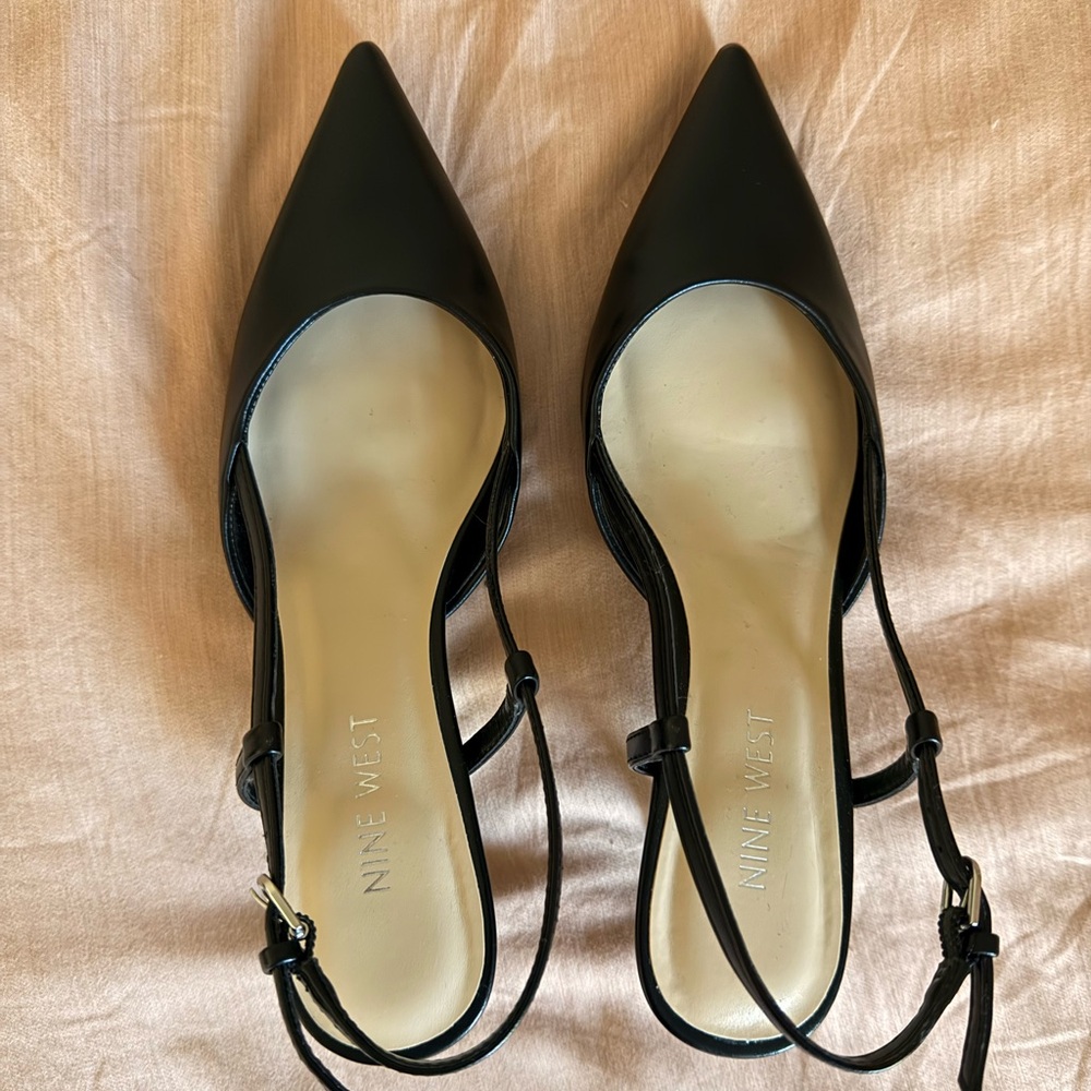 Nine West Black Pointed Toe Heels